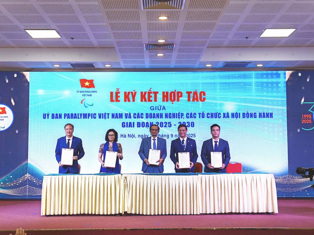 https://viresa.org.vn/service-apis/uploads/large_z7043761335825_5d1fb516f478cd9ed78c1a46043ca50d_1_e3a3bdfcb2.jpg